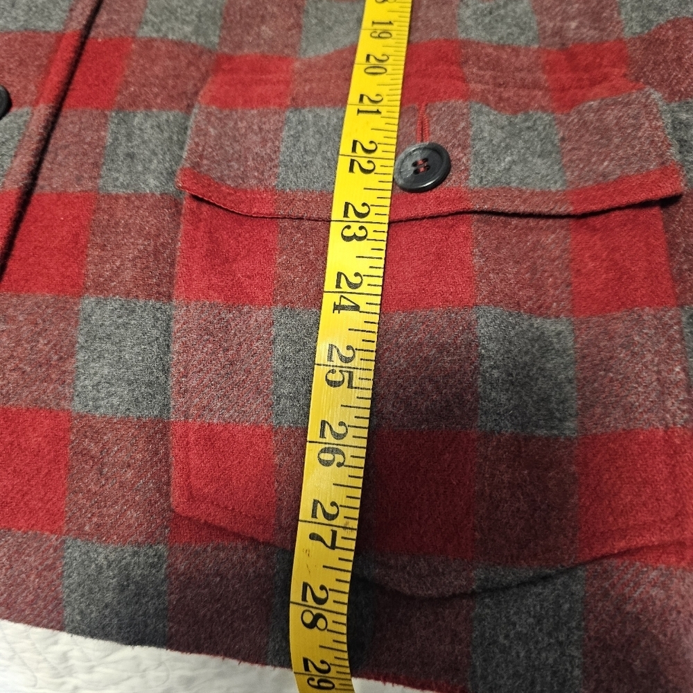 J. Crew Vintage Red and Gray Plaid Wool Blend Coat Women's Size Medium *Smell - Picture 7 of 8